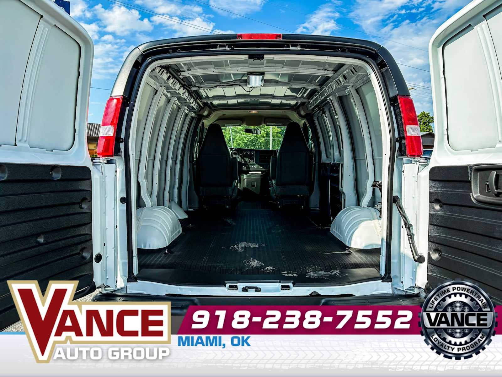 New 2025 GMC Savana 2500 w/ Driver Convenience Package RWD image 13