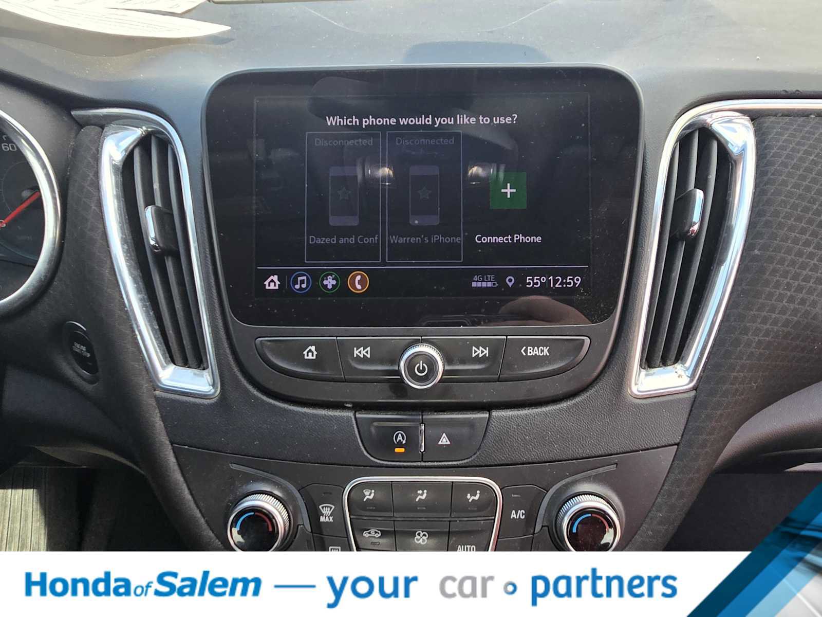 Used 2020 Chevrolet Malibu LT FWD image 16
