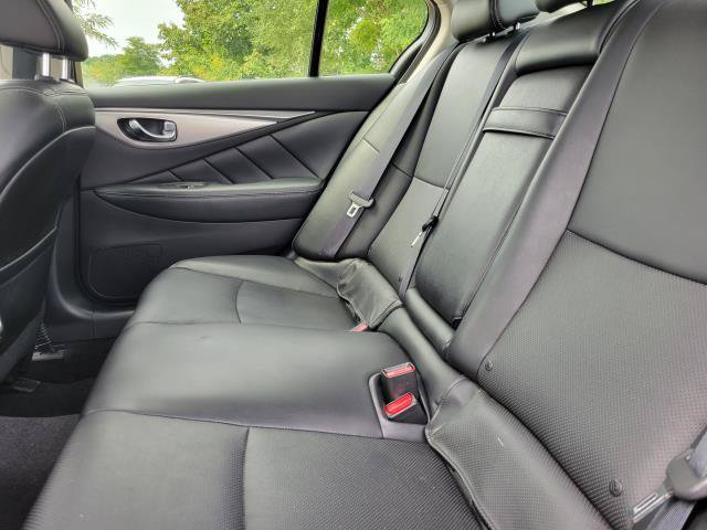 Used 2022 INFINITI Q50 Luxe AWD/4WD image 9