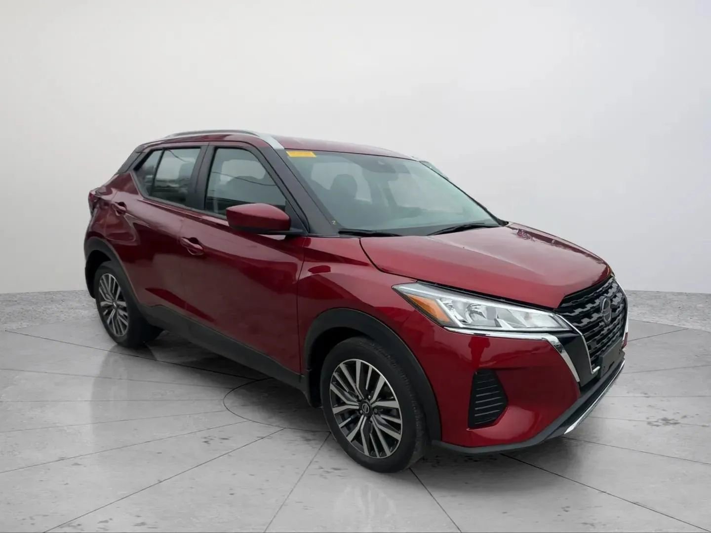 Used 2021 Nissan Kicks SV image 7