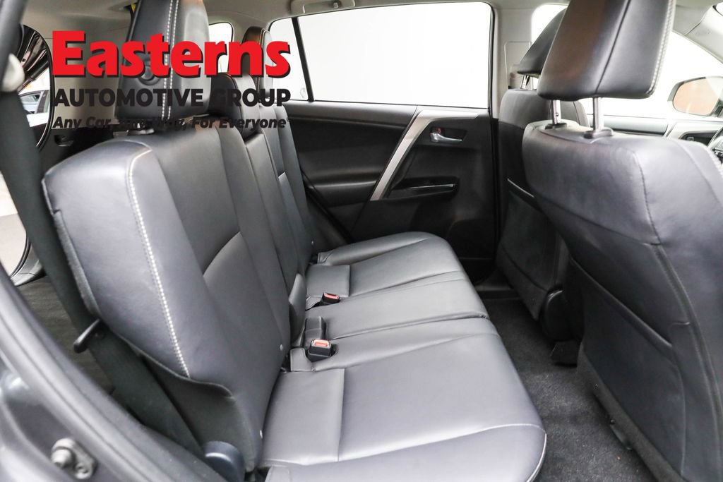 Used 2018 Toyota RAV4 Limited image 27