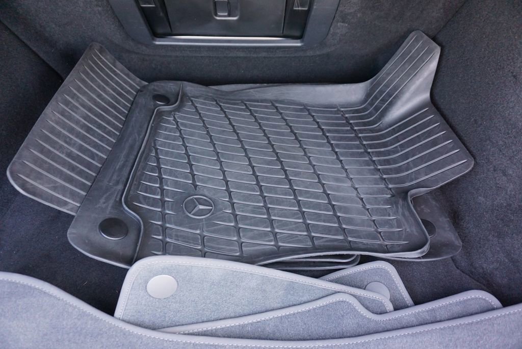 Certified 2023 Mercedes-Benz S 580 4MATIC Sedan image 40