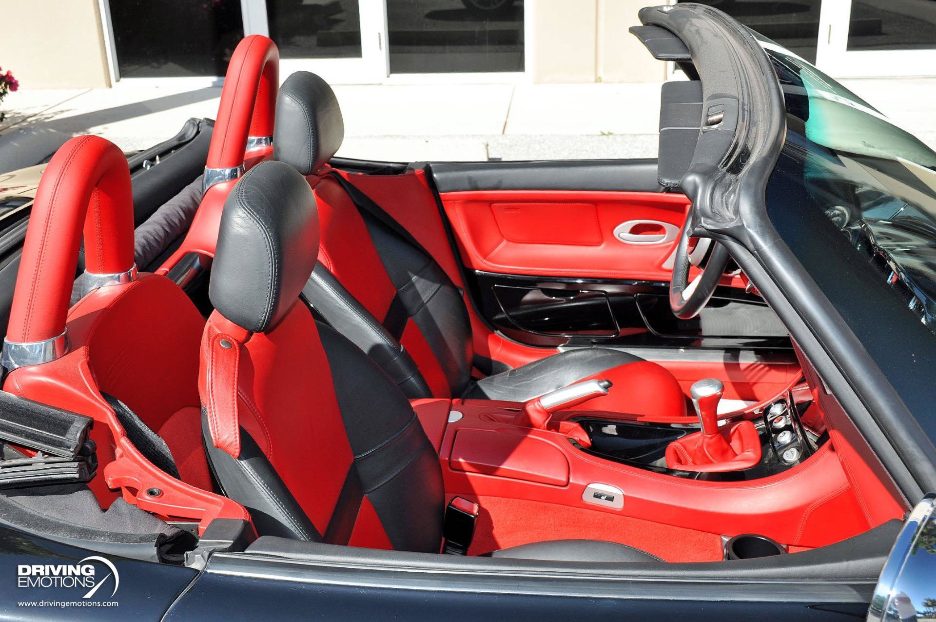 Used 2001 BMW Z8 RWD image 9
