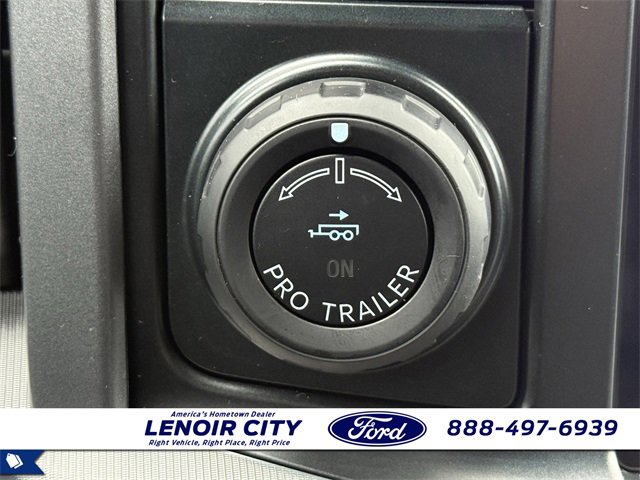 Used 2025 Ford F150 Lariat w/ Equipment Group 501A Mid image 26