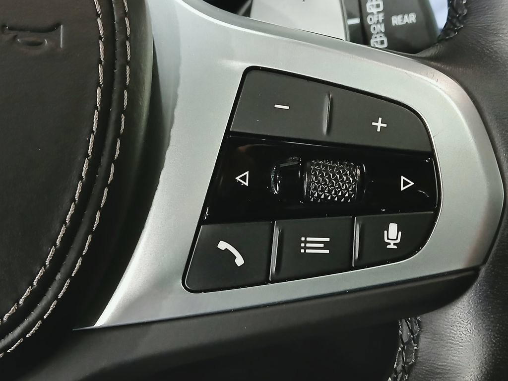 Used 2023 BMW X5 M50i AWD/4WD image 30