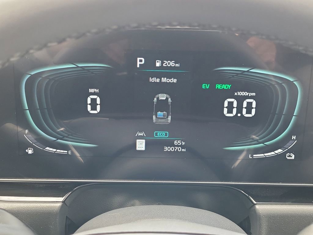 Certified 2023 Kia Niro EX Touring image 23