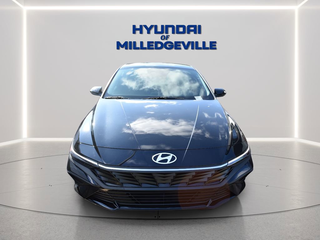 Used 2026 Hyundai Elantra Sport FWD image 6