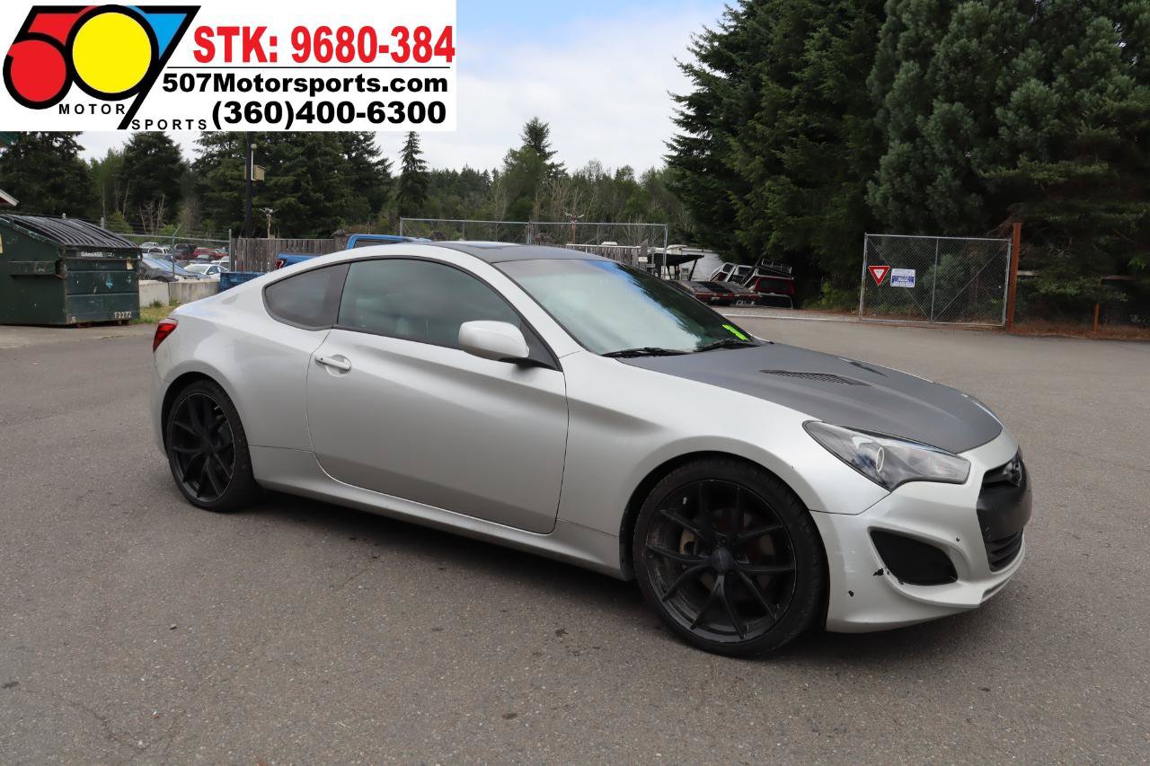 Used 2013 Hyundai Genesis 2.0T RWD image 11