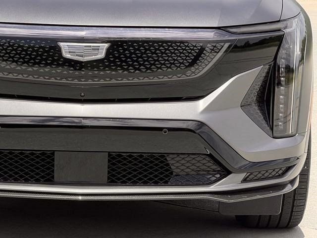 New 2026 Cadillac Optiq V w/ Magnus Launch Edition AWD/4WD image 8