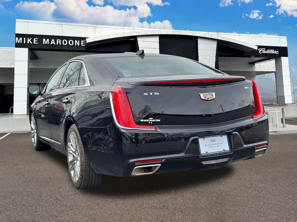 Used 2018 Cadillac XTS Luxury image 2
