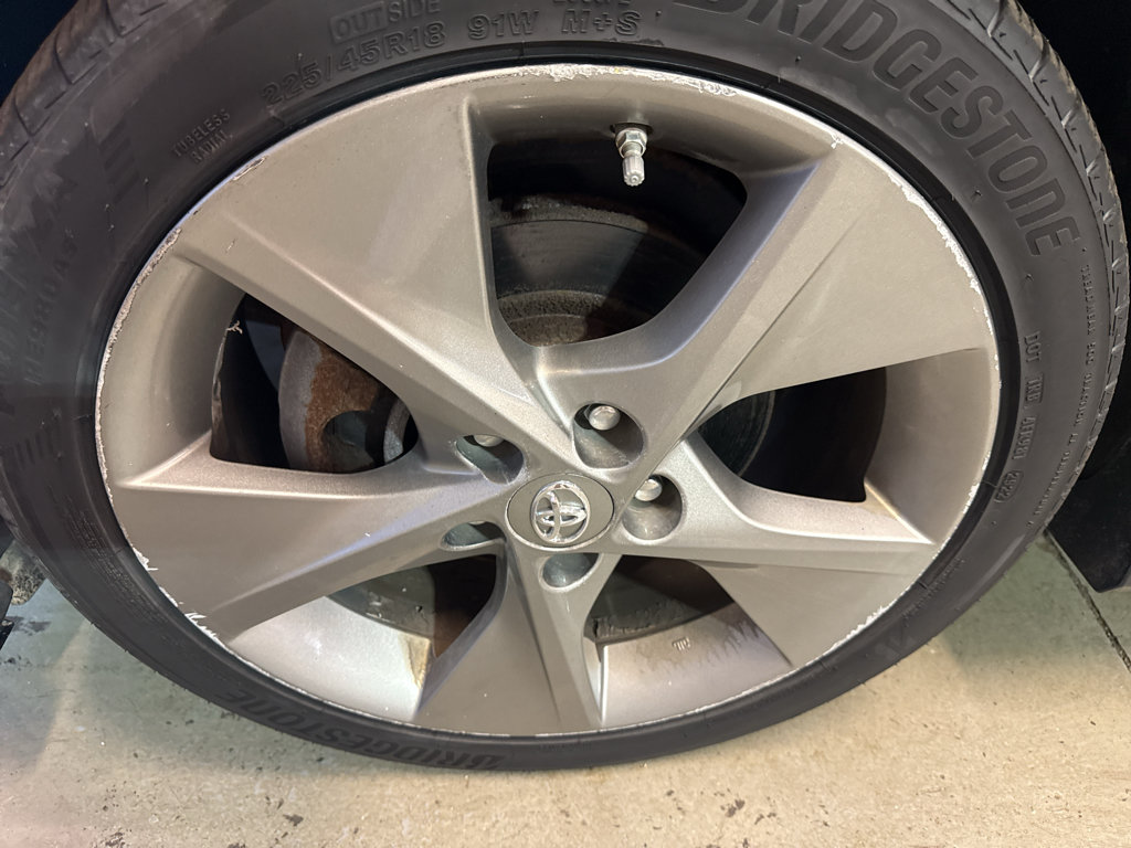 Used 2014 Toyota Camry SE FWD image 35