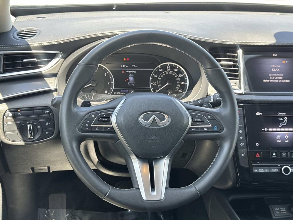 Certified 2025 INFINITI QX50 Luxe AWD/4WD image 9