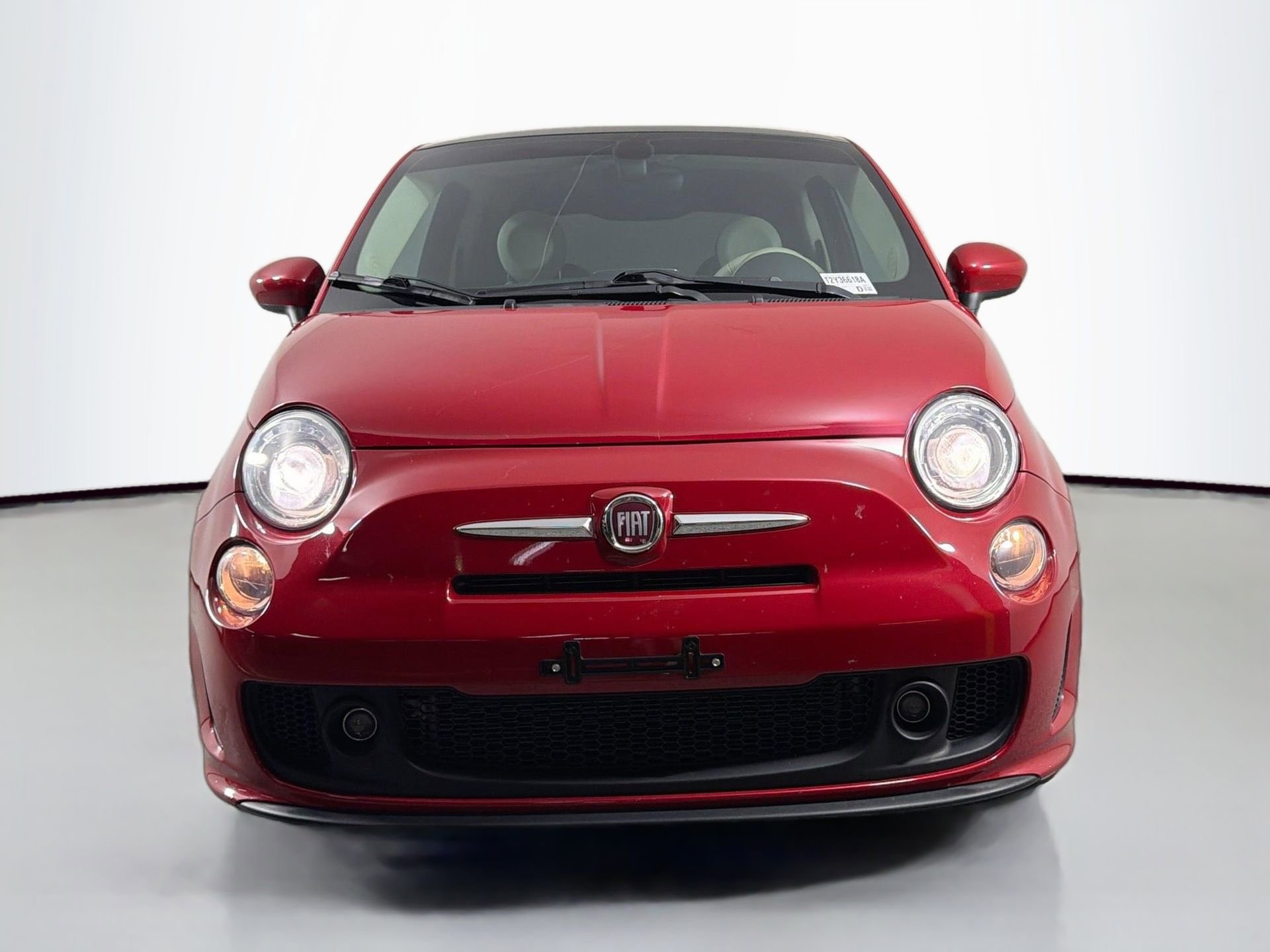 Used 2019 FIAT 500 Pop FWD image 2
