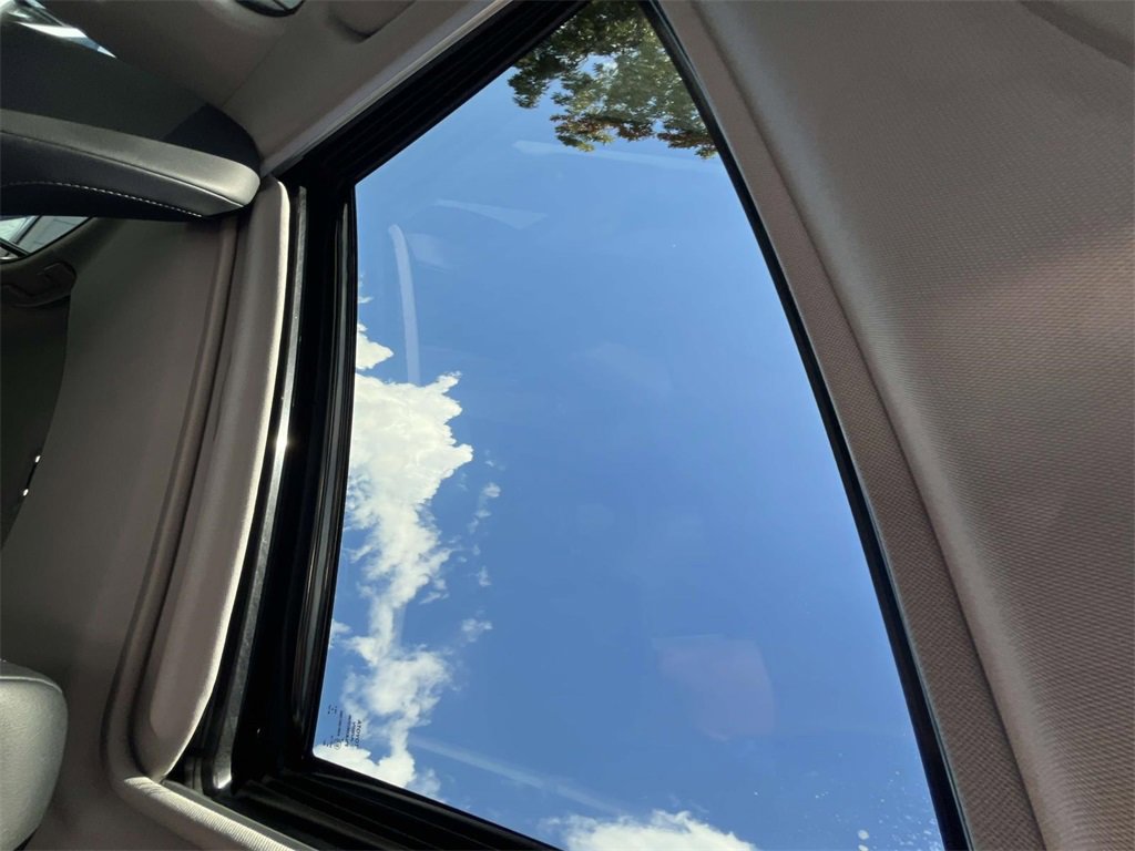 Certified 2022 Toyota Camry XSE w/ Cold Weather Package image 28