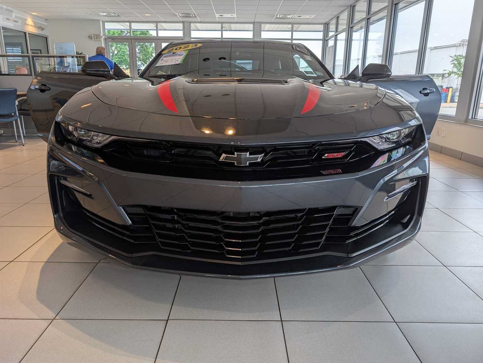 Used 2023 Chevrolet Camaro SS RWD image 13
