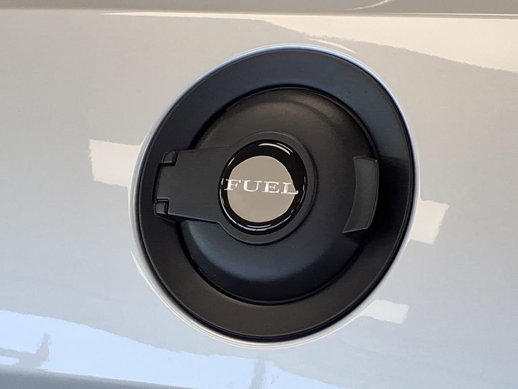 Used 2023 Dodge Challenger SRT Hellcat image 11