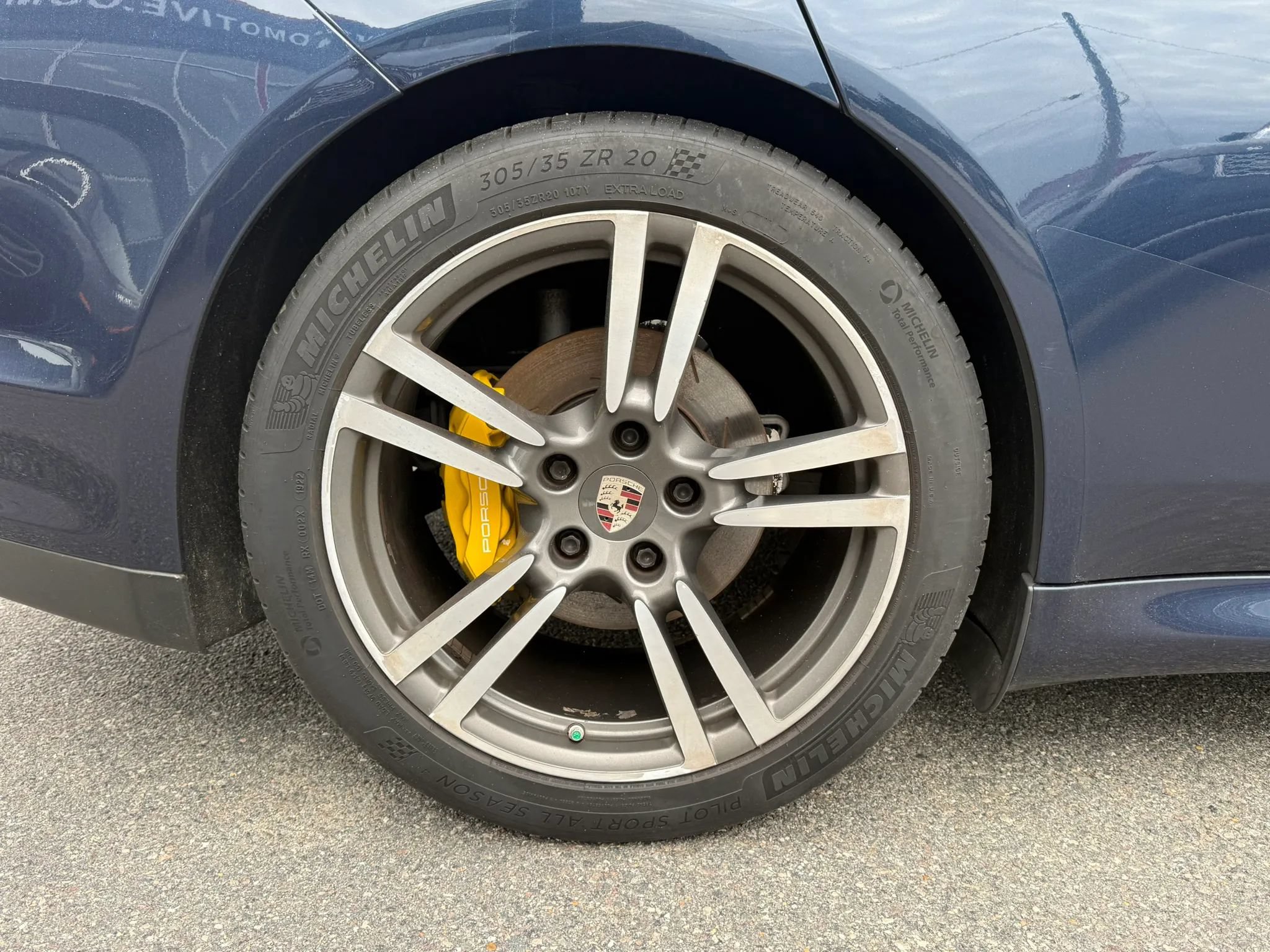 Used 2012 Porsche Panamera image 28