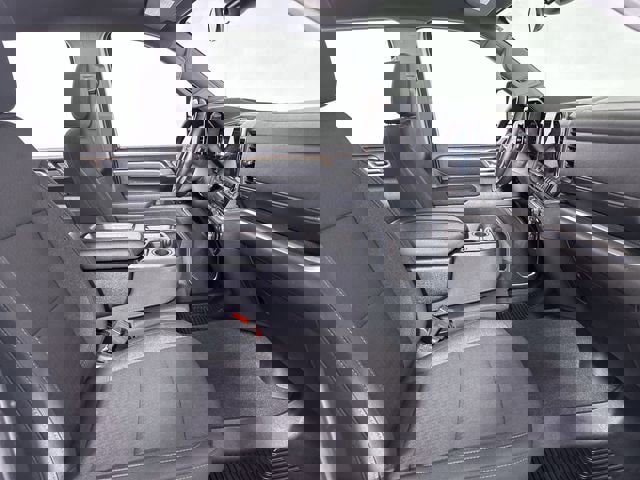 Used 2025 Chevrolet Silverado 2500 LT w/ Convenience Package image 51