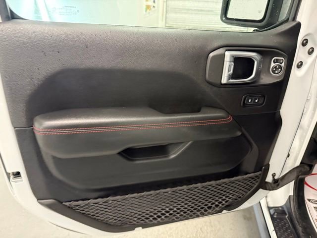 Used 2021 Jeep Gladiator Rubicon AWD/4WD image 12