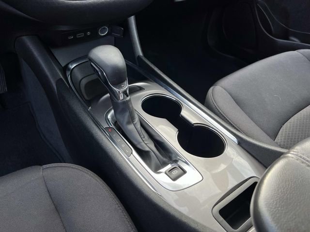 Used 2022 Chevrolet Malibu LT image 29