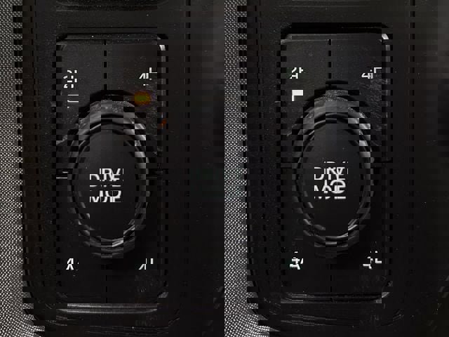 Used 2021 Ford F150 Limited image 23