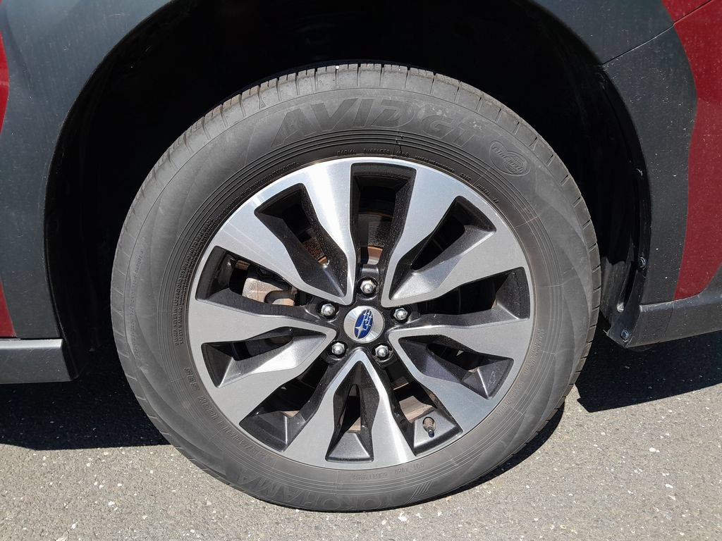 Certified 2025 Subaru Outback Limited AWD/4WD image 43