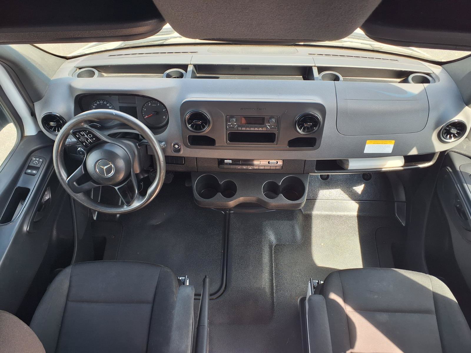 Used 2022 Mercedes-Benz Sprinter 3500 image 18