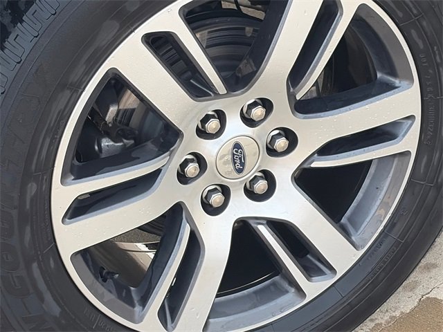 Used 2024 Ford Expedition Limited image 8