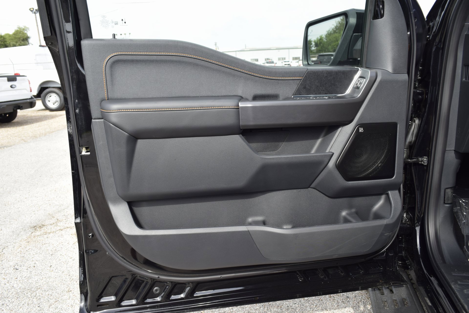 New 2025 Ford F150 Tremor w/ Equipment Group 402A High image 19