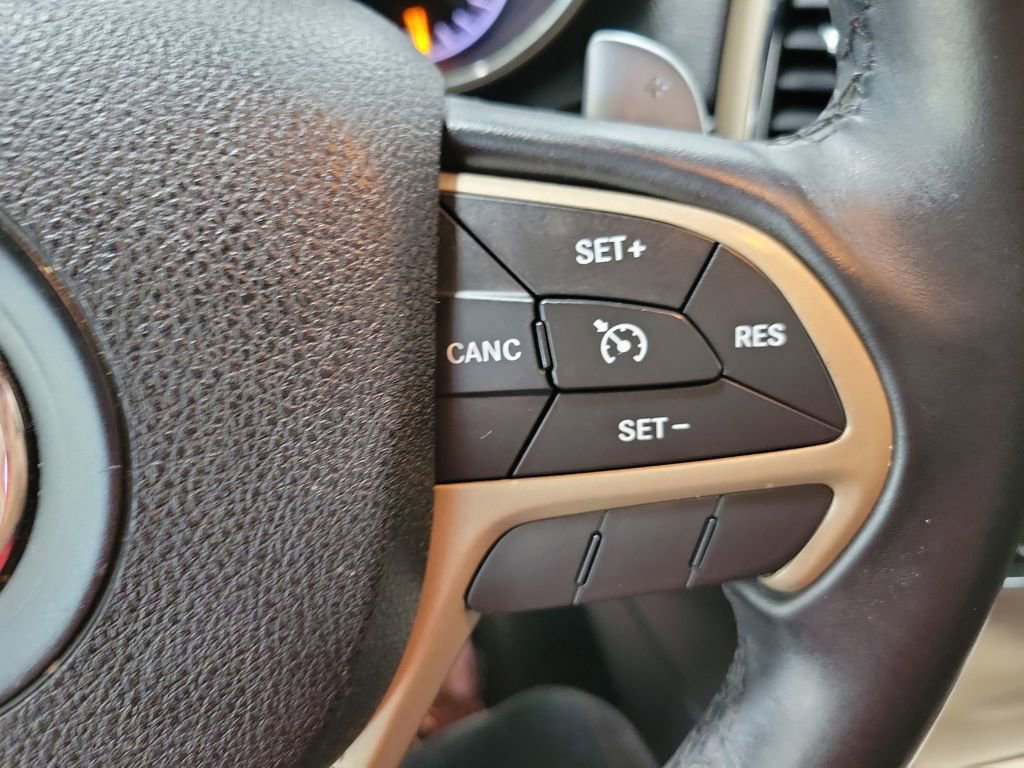 Used 2014 Jeep Grand Cherokee Laredo w/ Quick Order Package 23E image 64