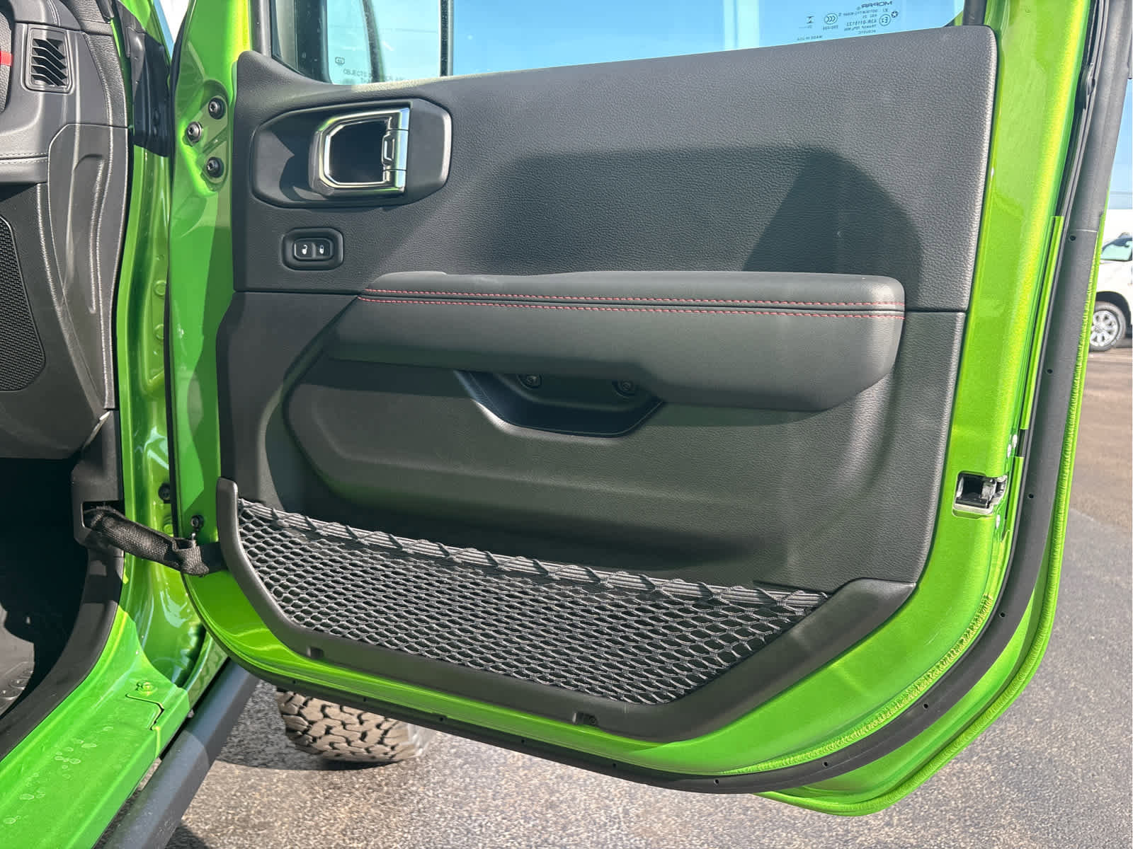 New 2025 Jeep Wrangler Unlimited Rubicon image 31