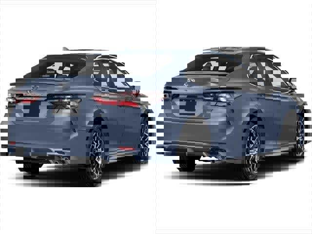 Used 2023 Toyota Camry SE w/ Cold Weather Package image 2