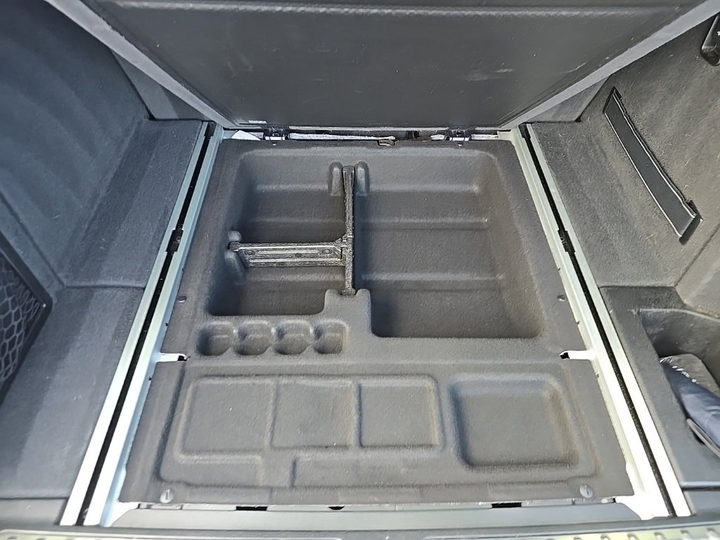 Used 2016 BMW X3 xDrive28i image 9