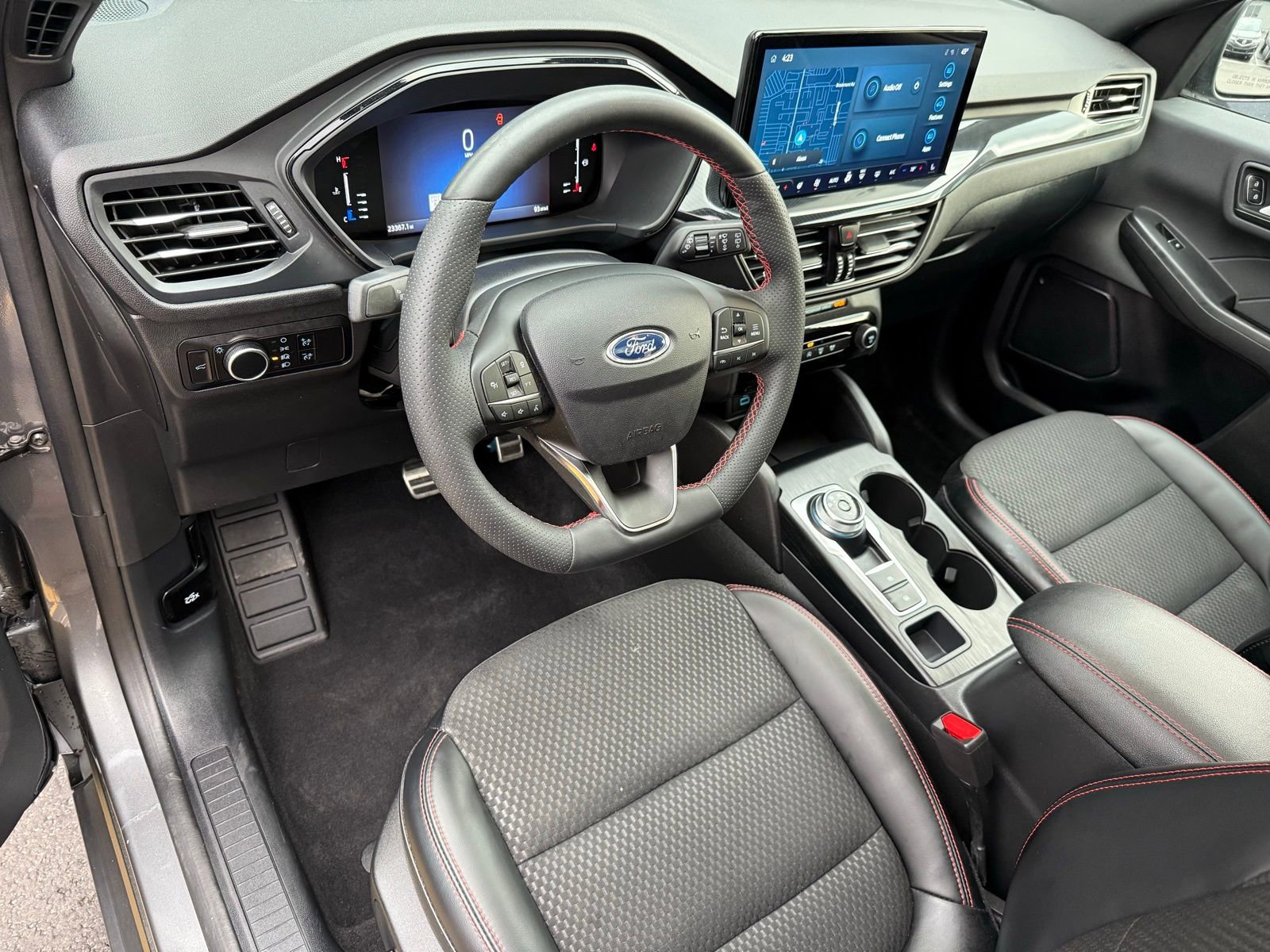 Certified 2023 Ford Escape ST-Line w/ Tech Pack #1 image 11