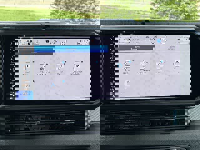 Used 2025 Jeep Gladiator Sport image 13