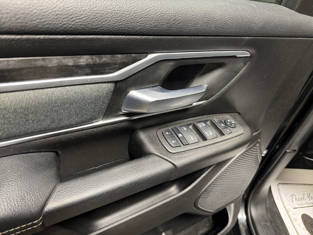 Used 2022 RAM 1500 Big Horn AWD/4WD image 14