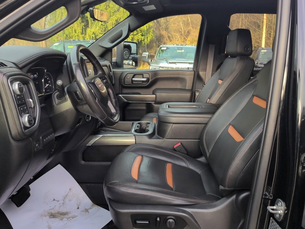 Used 2020 GMC Sierra 2500 AT4 w/ AT4 Premium Package image 26