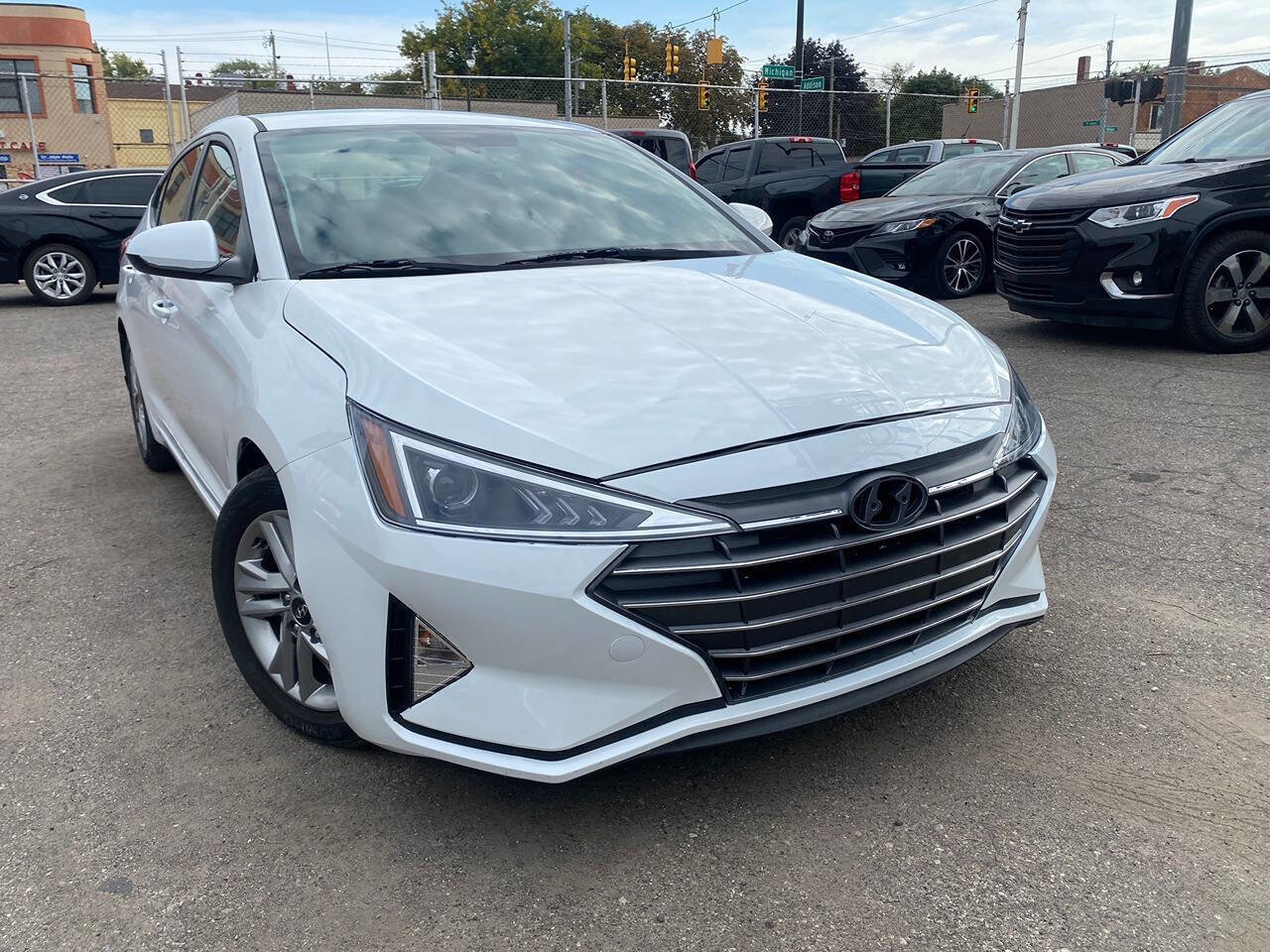 Used 2020 Hyundai Elantra SEL w/ Cargo Package (C1) image 4