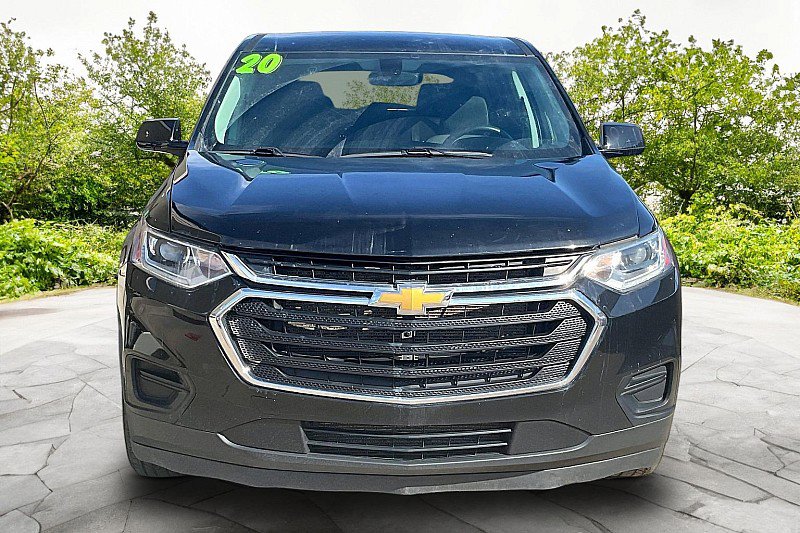 Used 2020 Chevrolet Traverse LS AWD/4WD image 2