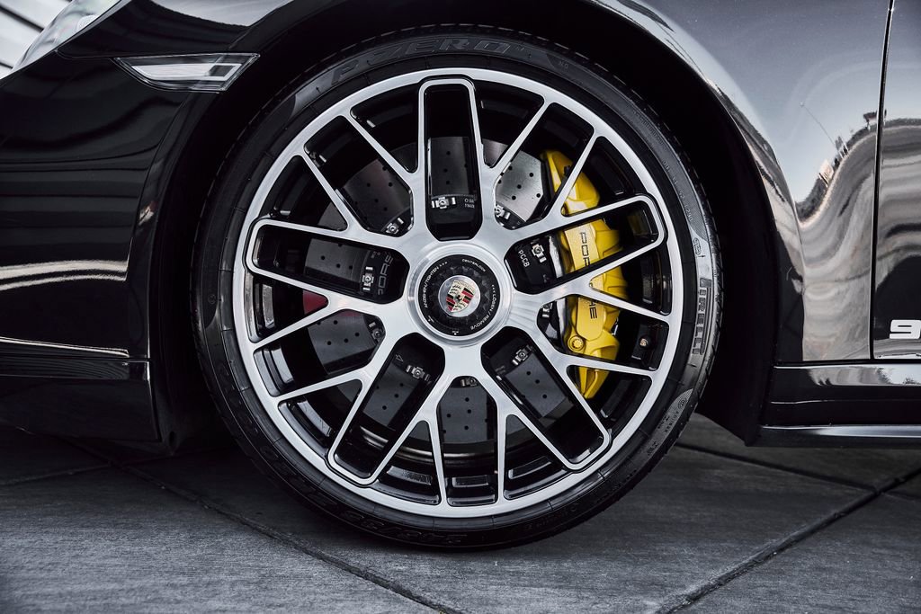 Used 2014 Porsche 911 Turbo S AWD/4WD image 3