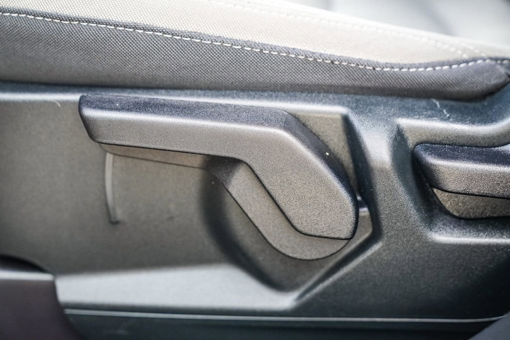 Used 2020 Ford Escape S image 25