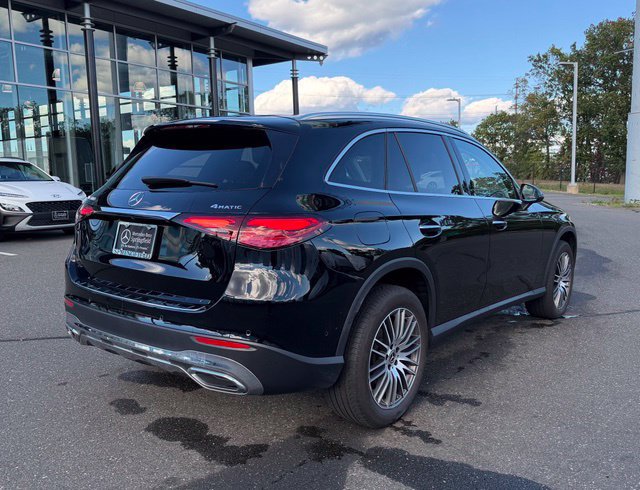 Used 2023 Mercedes-Benz GLC 300 4MATIC image 7