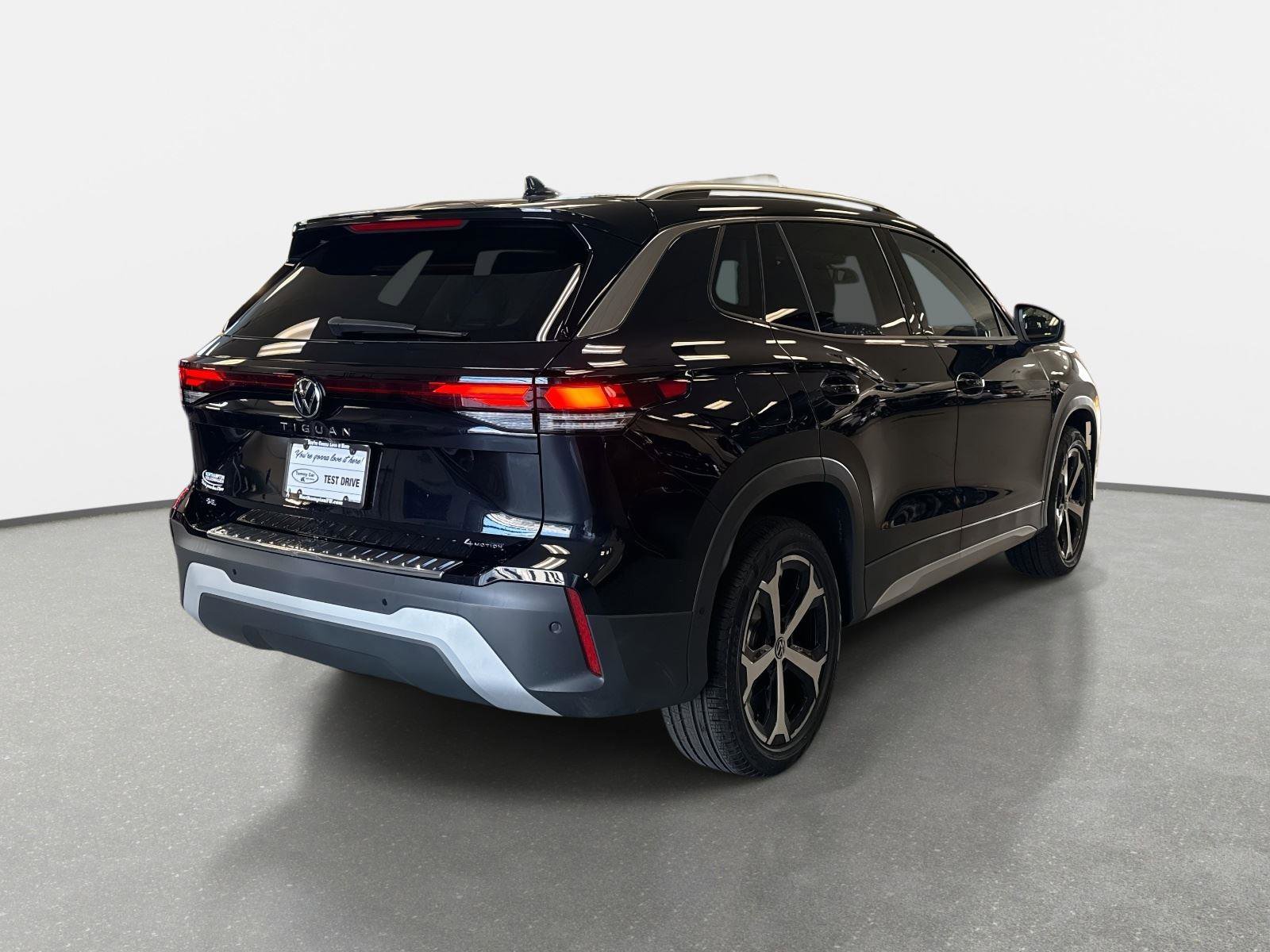 New 2026 Volkswagen Tiguan SE image 5