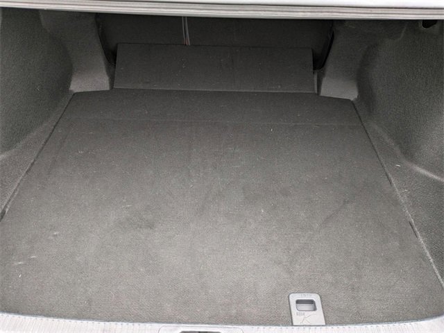 Used 2020 Toyota Camry XSE image 28