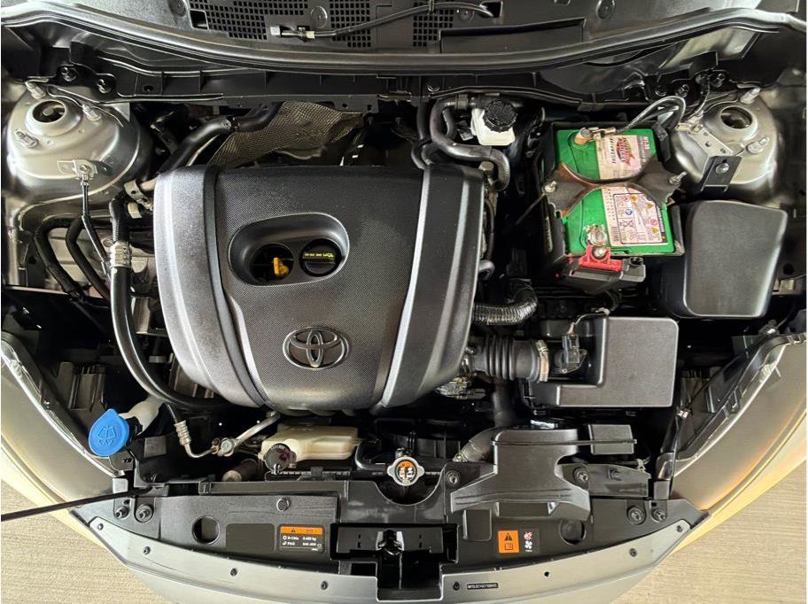Used 2016 Scion iA FWD image 29