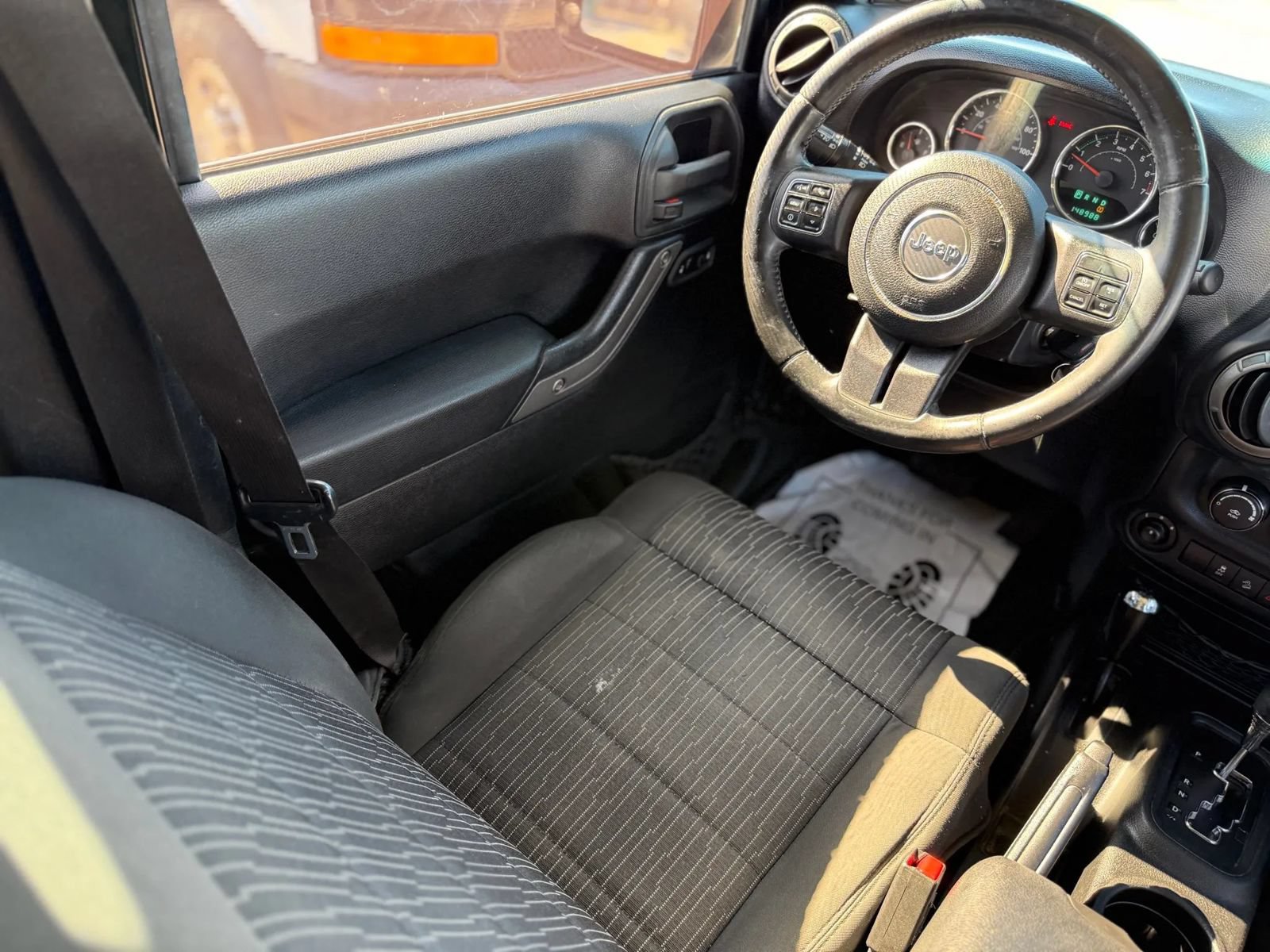 Used 2012 Jeep Wrangler Unlimited Sport AWD/4WD image 12