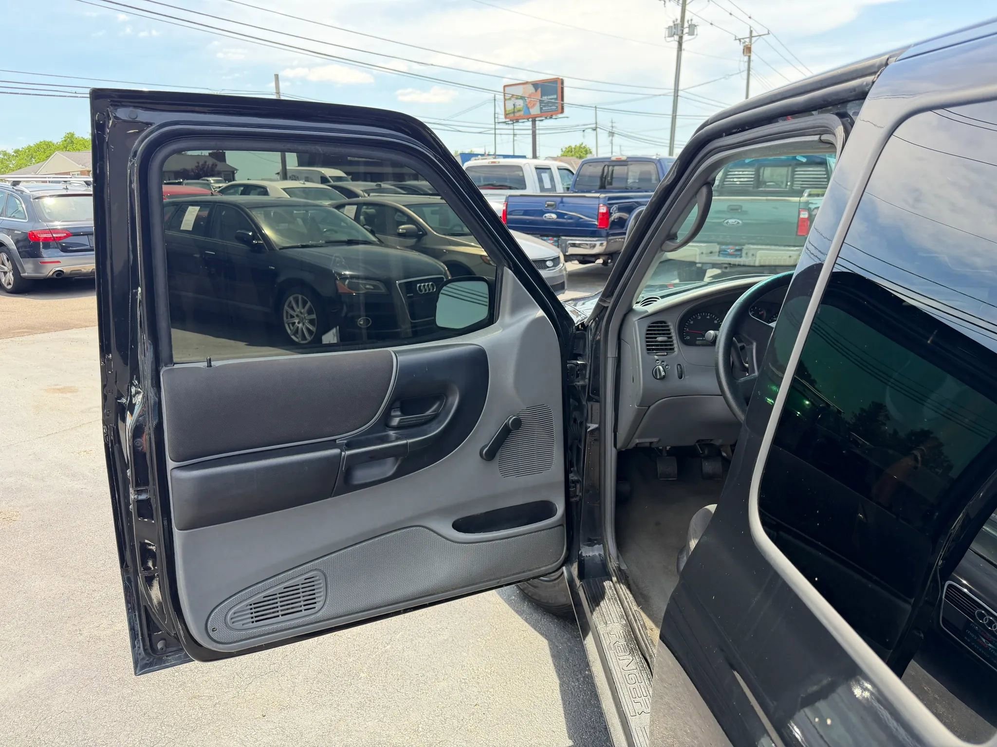 Used 2004 Ford Ranger XLT RWD image 24