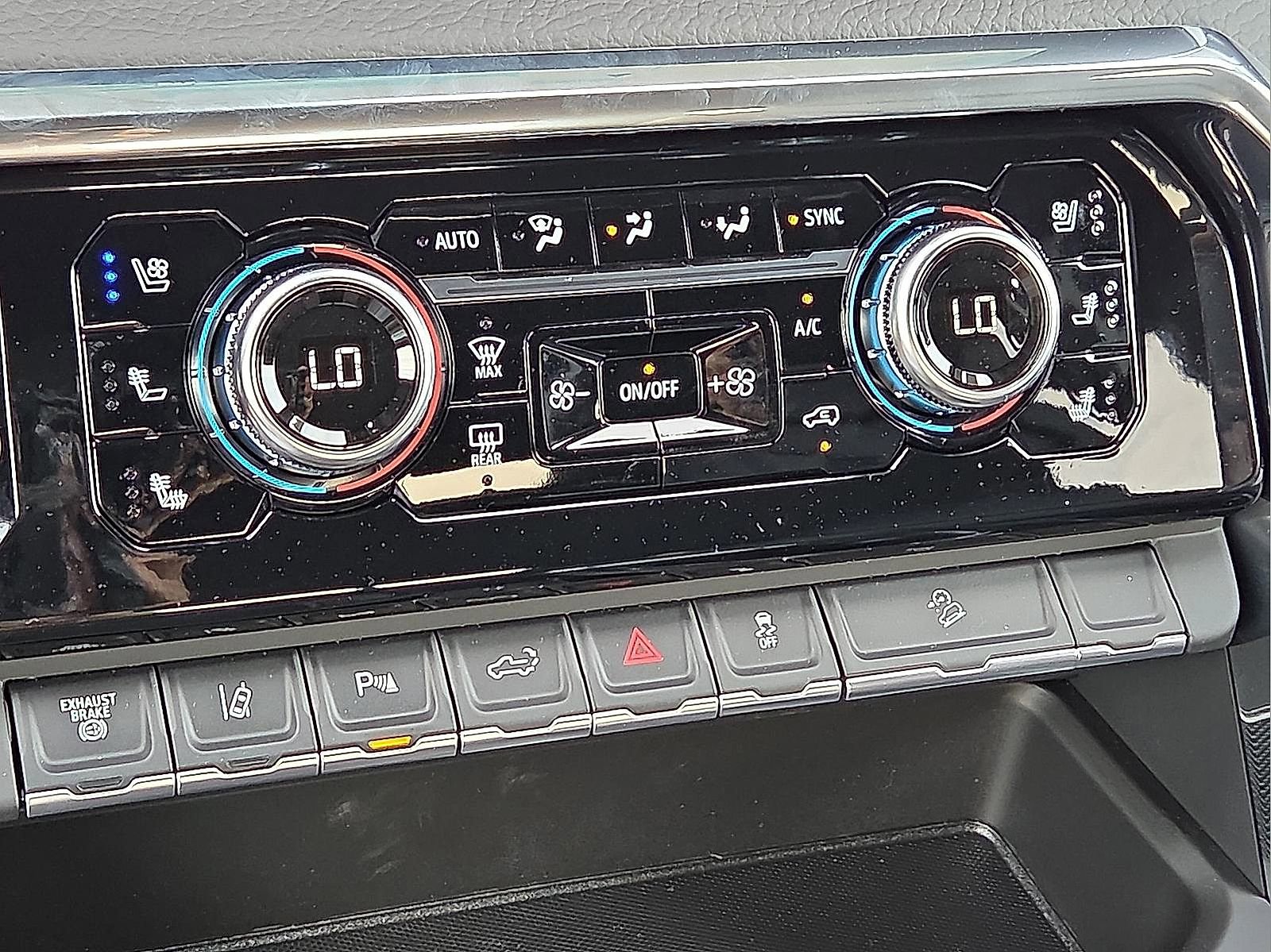 Used 2025 GMC Sierra 2500 Denali w/ Denali Reserve Package image 19