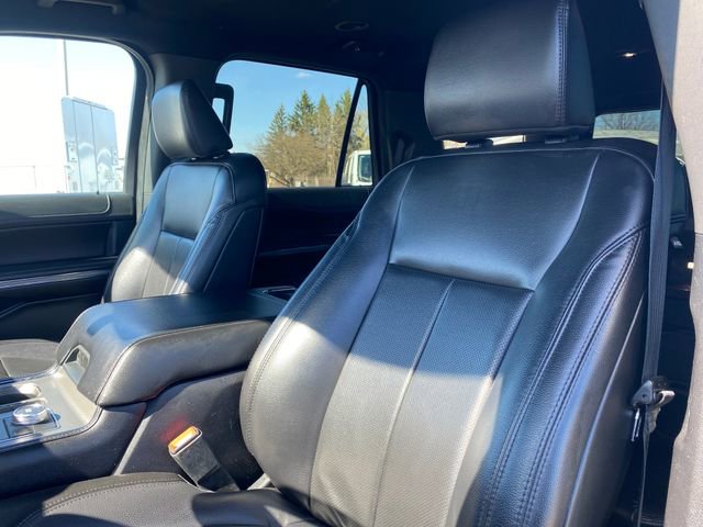 Used 2021 Ford Expedition XLT AWD/4WD image 14