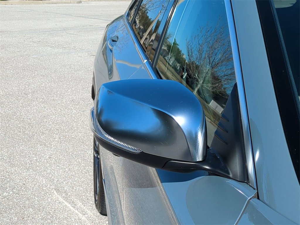 Used 2023 INFINITI QX55 Essential w/ Accent Package image 12